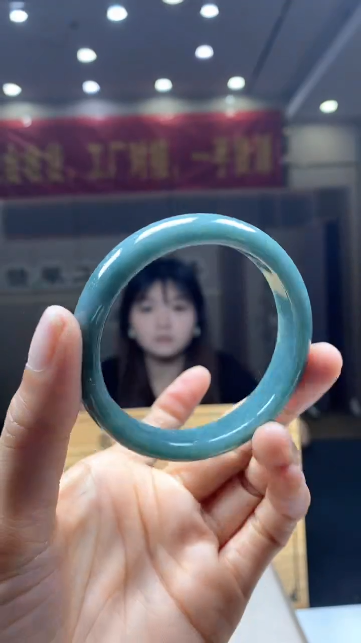 翡翠未镶嵌手镯********91