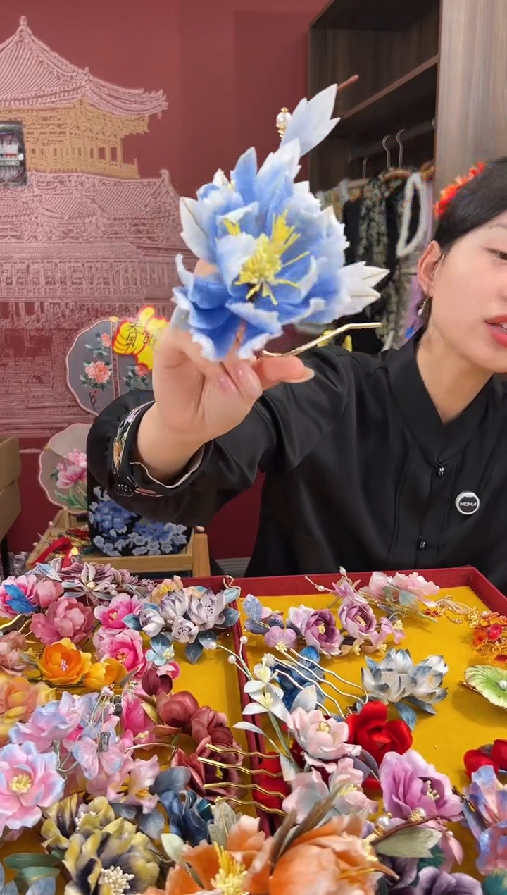 【闪购商品】刺绣非遗绒花（发饰）