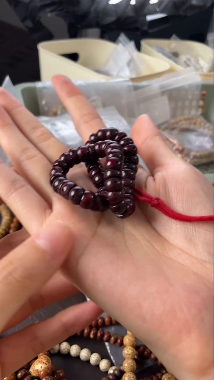 星月菩提手串精工级朱砂供大肠8*6手持（B）