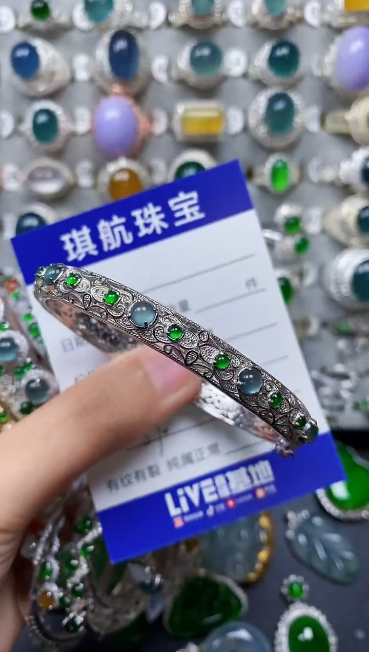 【闪购商品】翡翠手镯银S925镶嵌0570
