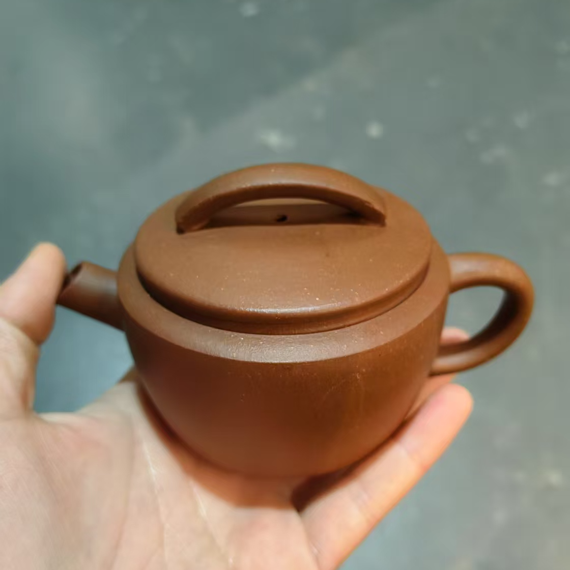 降坡泥汉瓦紫砂壶