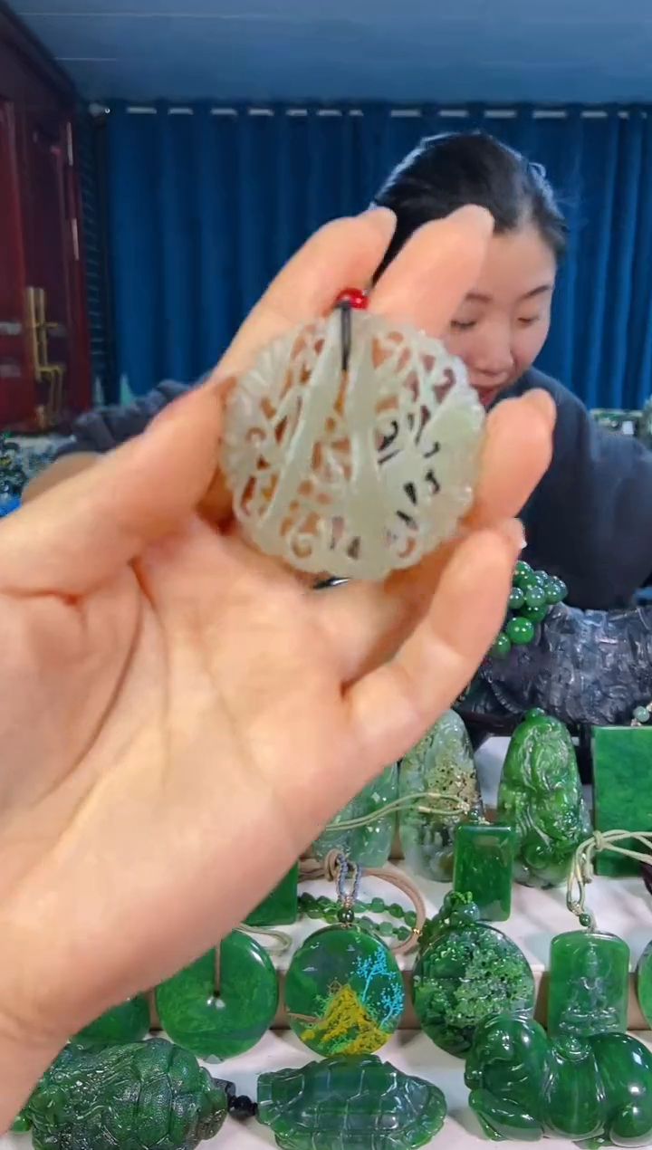 和田玉未镶嵌挂件1