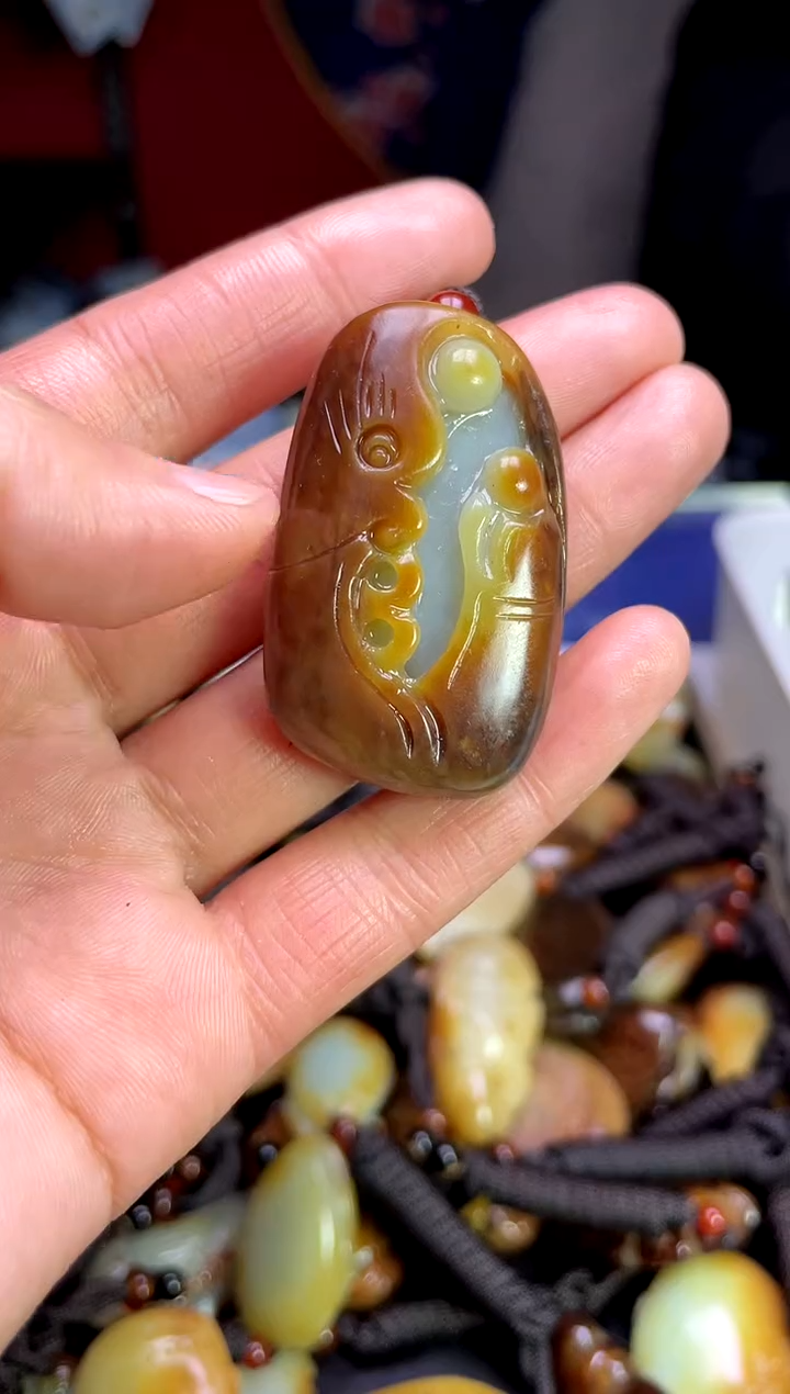 【闪购商品】和田玉颈饰未镶嵌1