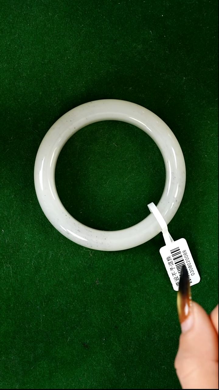 未镶嵌手镯和田玉黑山微色差58+M