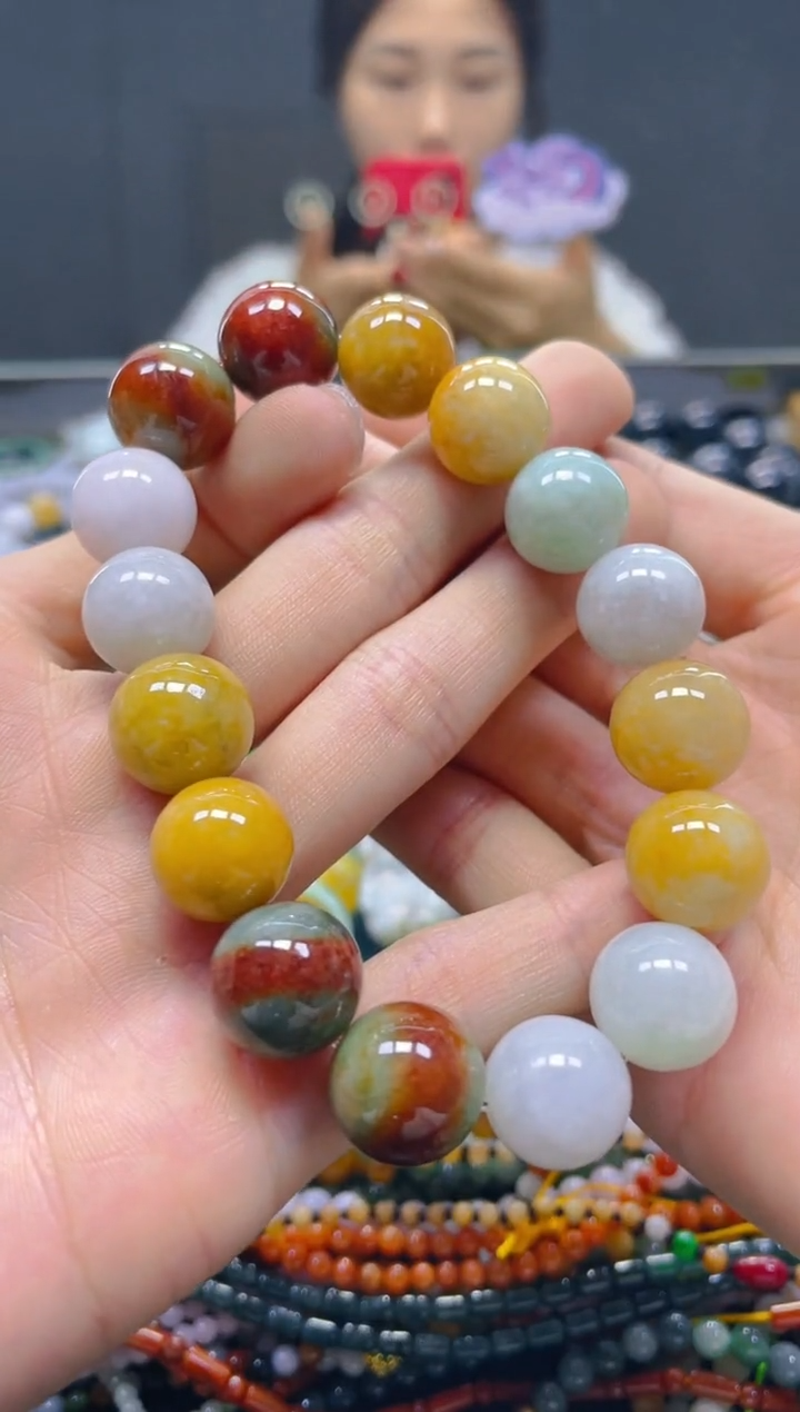 颈饰未镶嵌翡翠13MM/C/翡翠A货，一件也是批发价