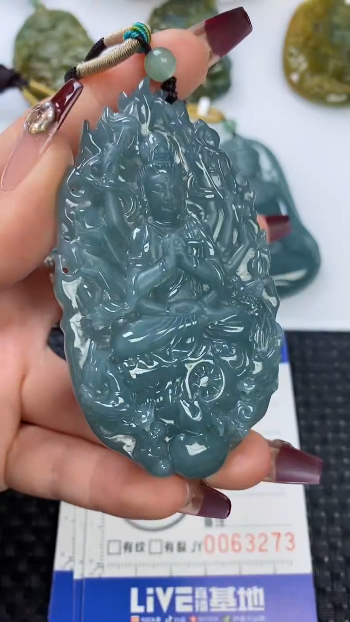 【闪购商品】翡翠颈饰未镶嵌1111111111111111