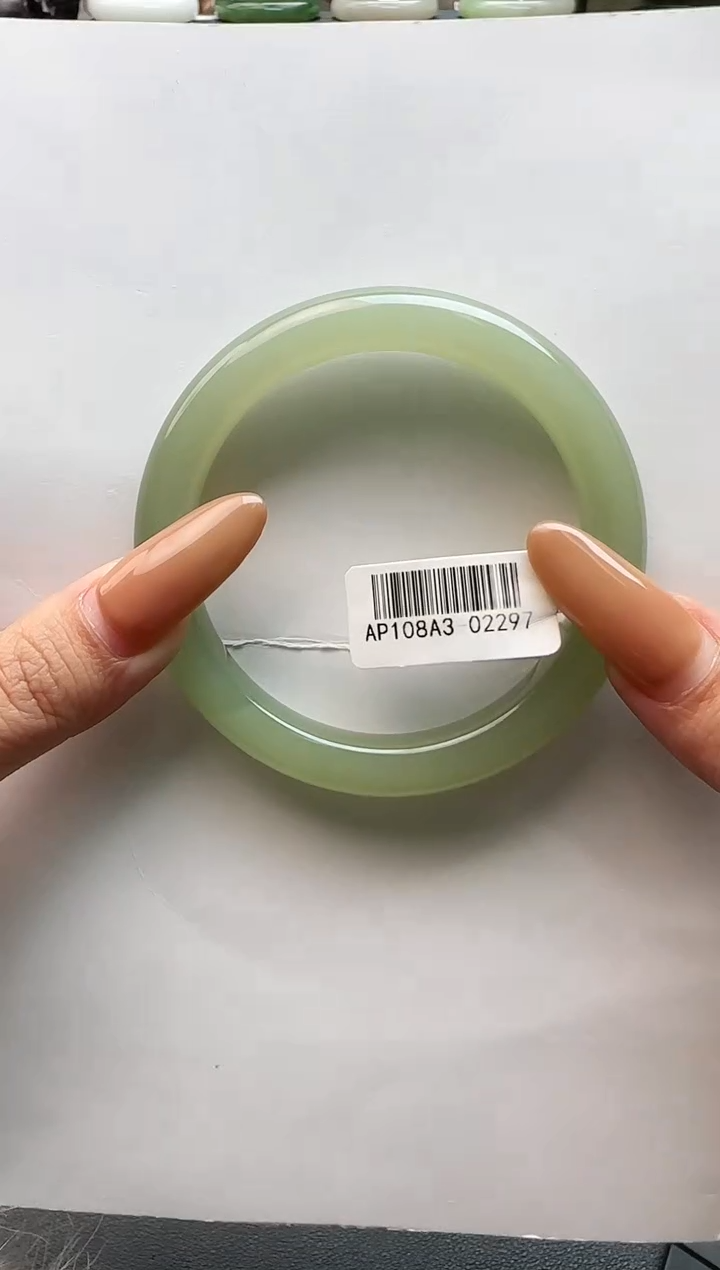 【闪购商品】和田玉手镯未镶嵌57+