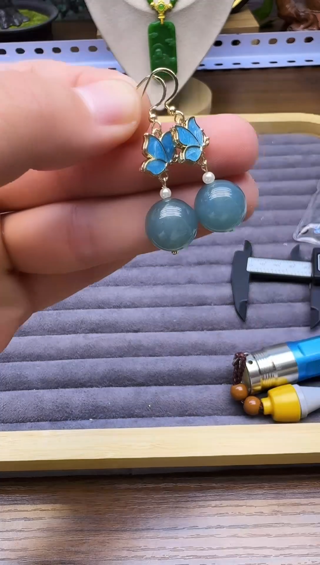 14K金镶嵌翡翠耳饰E236        