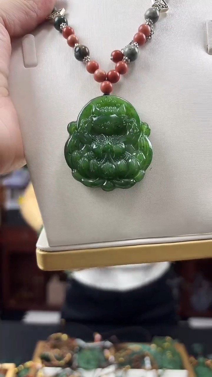 颈饰未镶嵌和田玉凤九