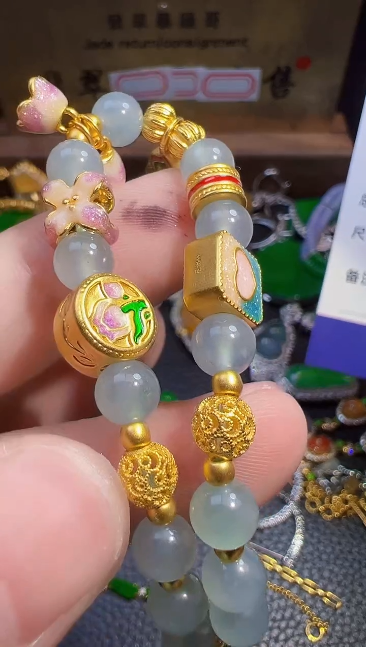足金镶嵌手链翡翠翡翠