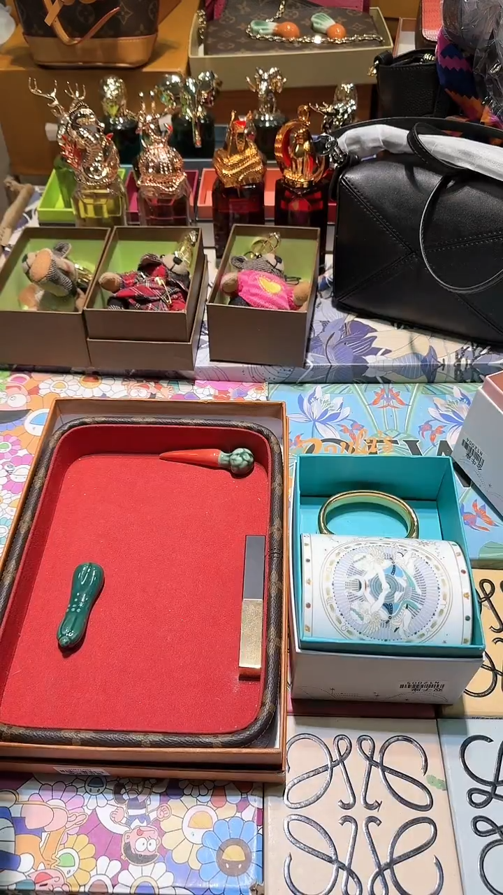 【闪购商品】瓷片换类目孤品单品一件不留1966