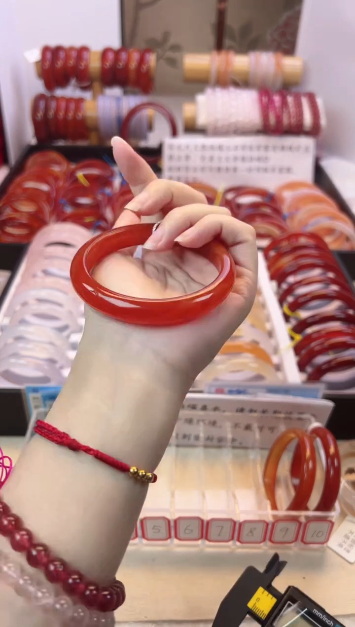 【闪购商品】玛瑙/玉髓手镯未镶嵌【默认微瑕】58