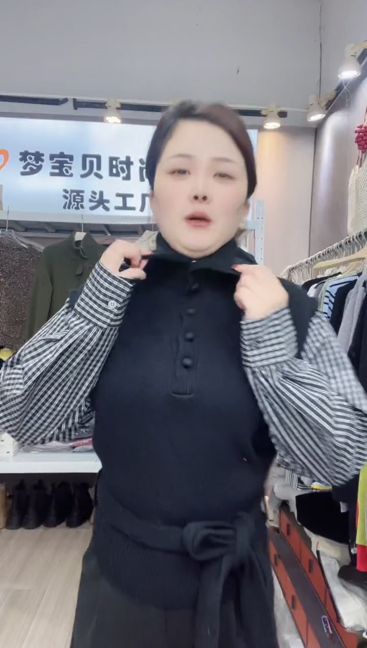 摩***卡黑色拼接99999999999999999