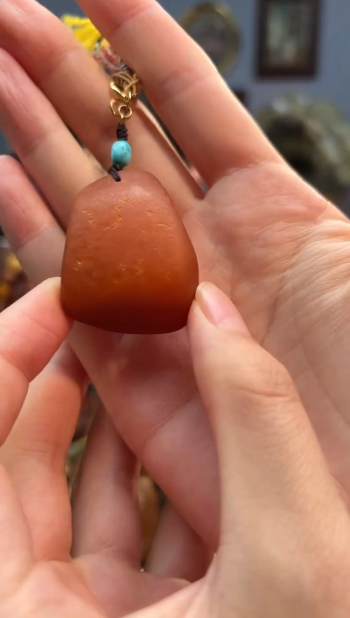 琥珀颈饰未镶嵌包挂