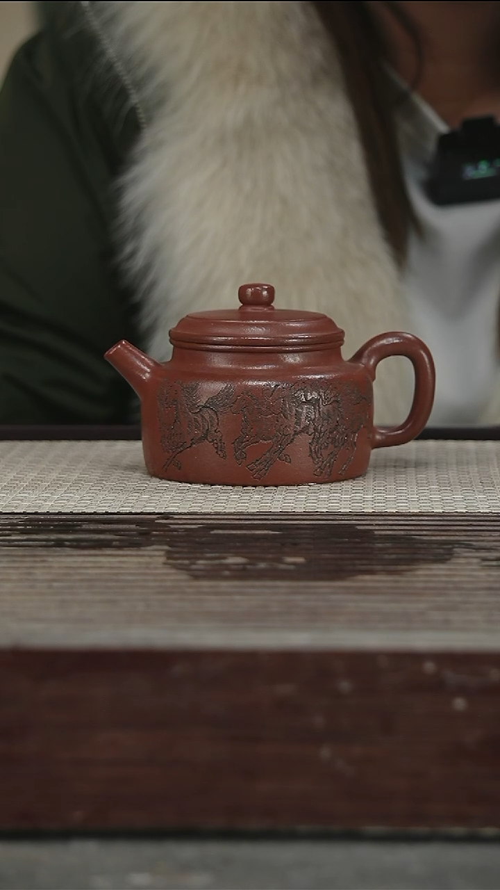 茶壶紫砂44号240CC