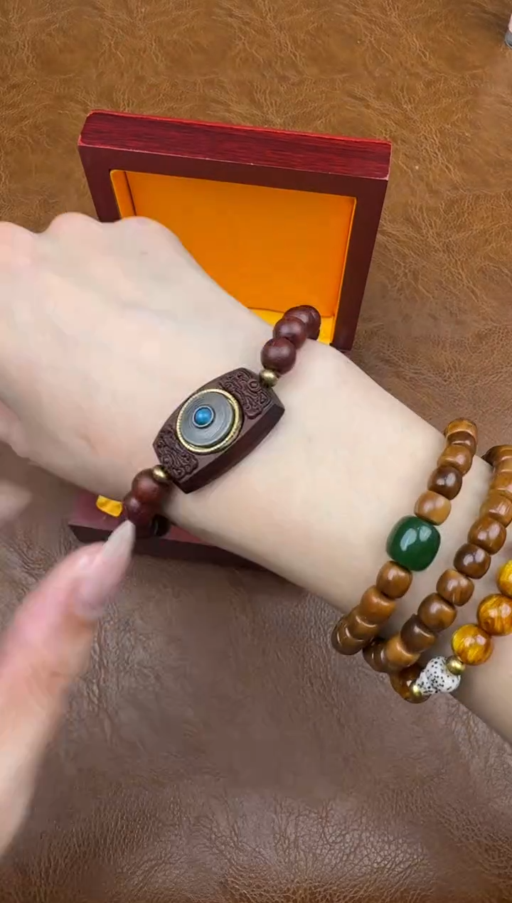 墨韵阁文玩血檀链接-@@ys985