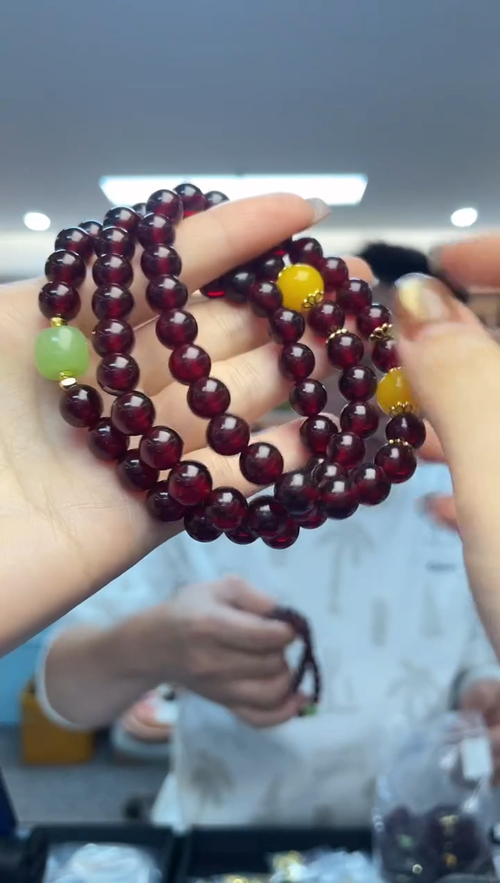 手串血珀未镶嵌（多样性发一件）*不备注定制