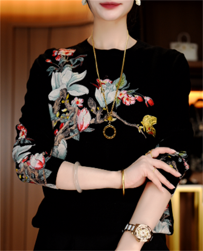 诺诗 秋冬保暖毛衣抗起球高端显瘦百搭减龄气质时尚套头V24W249