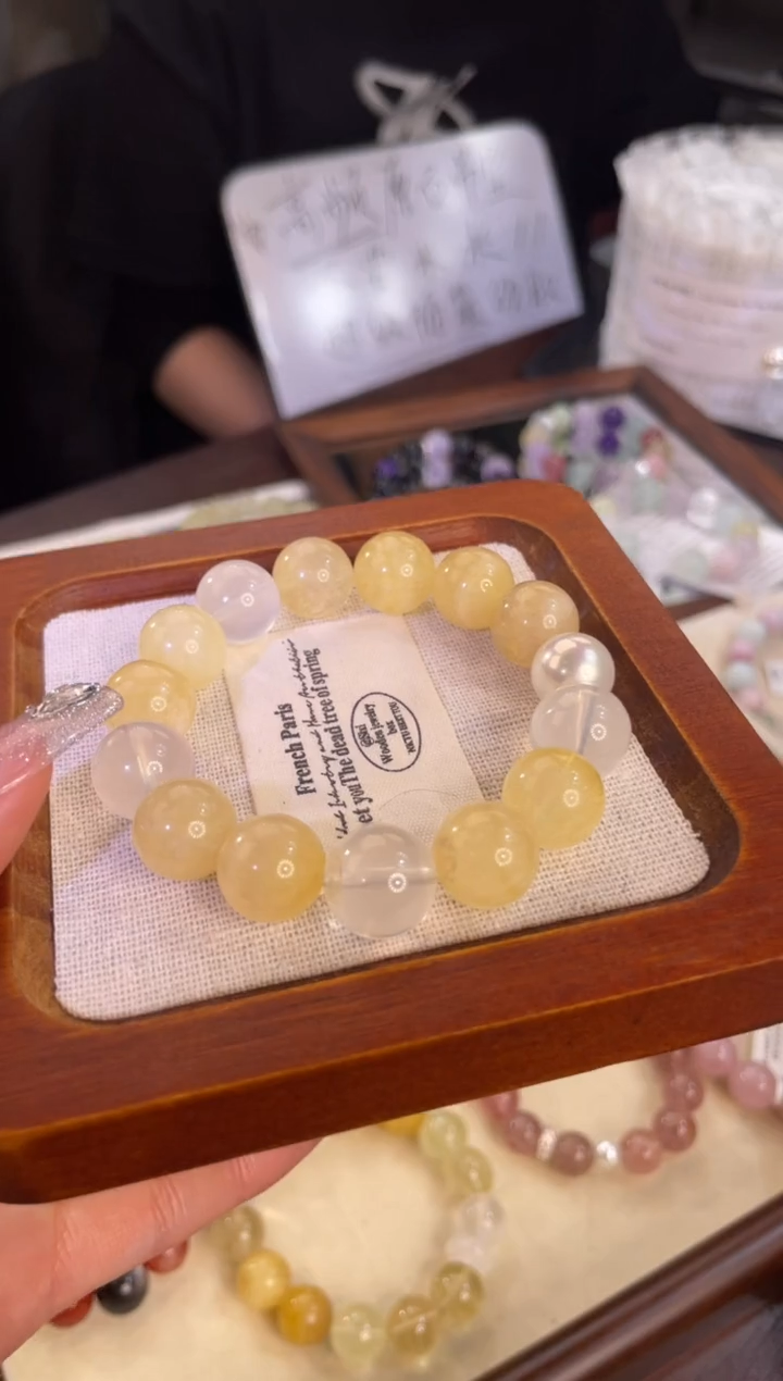 未镶嵌手链水晶奶黄包