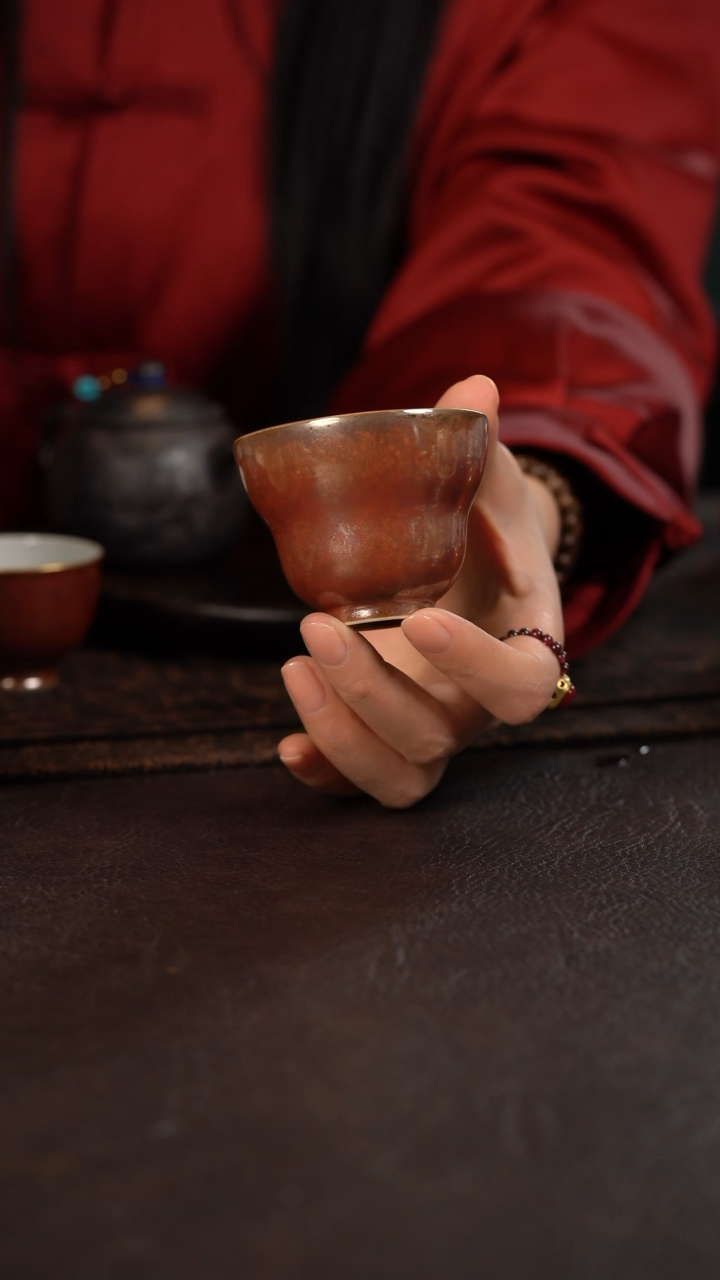 【闪购商品】杯聚澜堂红金花釉大葫芦杯