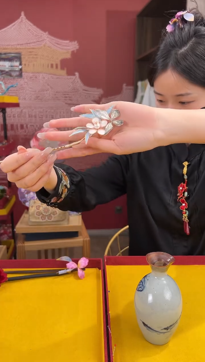 【闪购商品】刺绣非遗绒花（发饰）