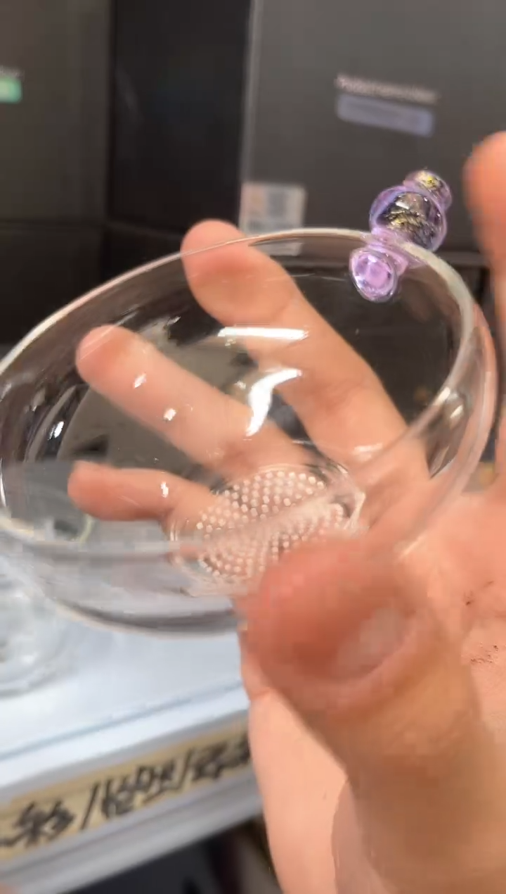 【闪购商品】奉珠激光透紫金。。