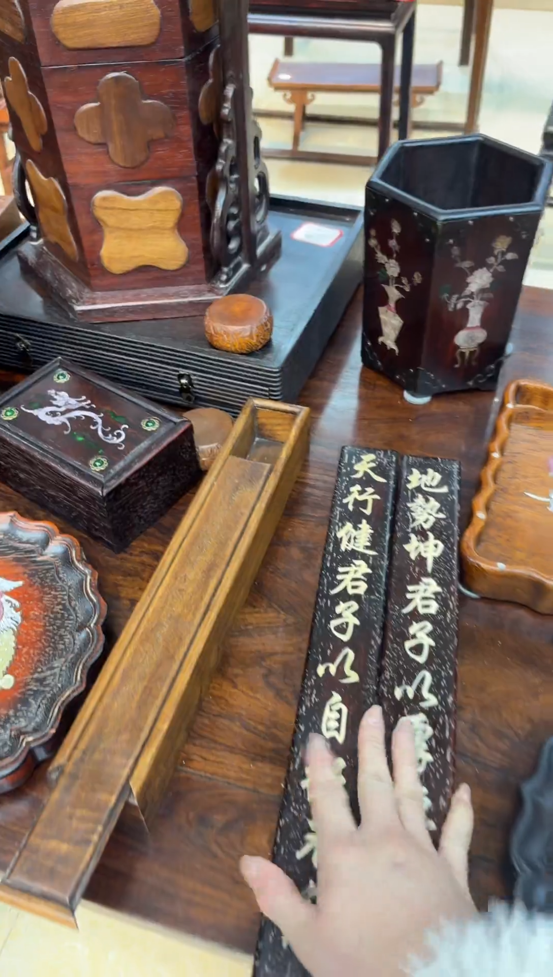 木紫檀螺钿工艺镇尺