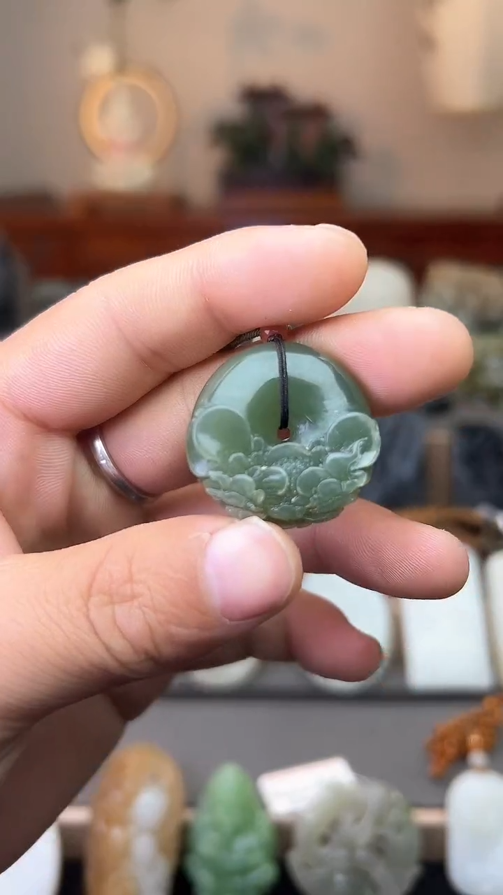 【闪购商品】和田玉把件未镶嵌吊坠