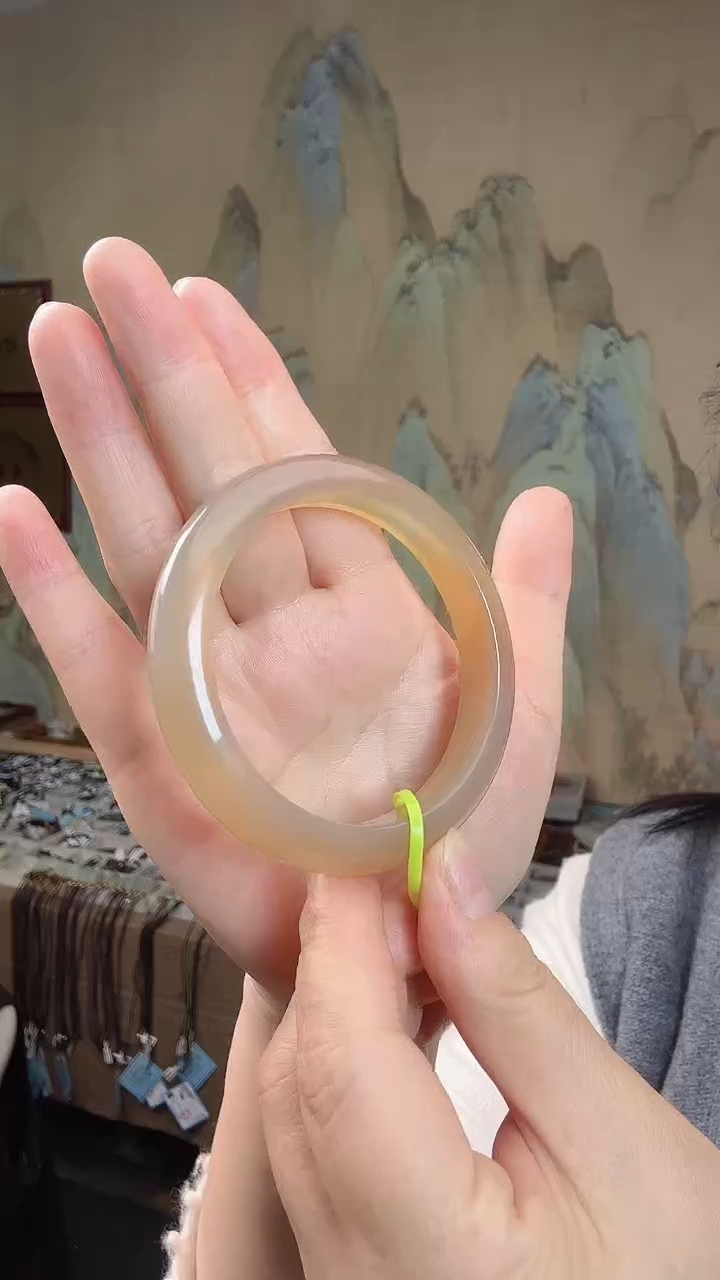 未镶嵌手镯玛瑙/玉髓胖**饰63