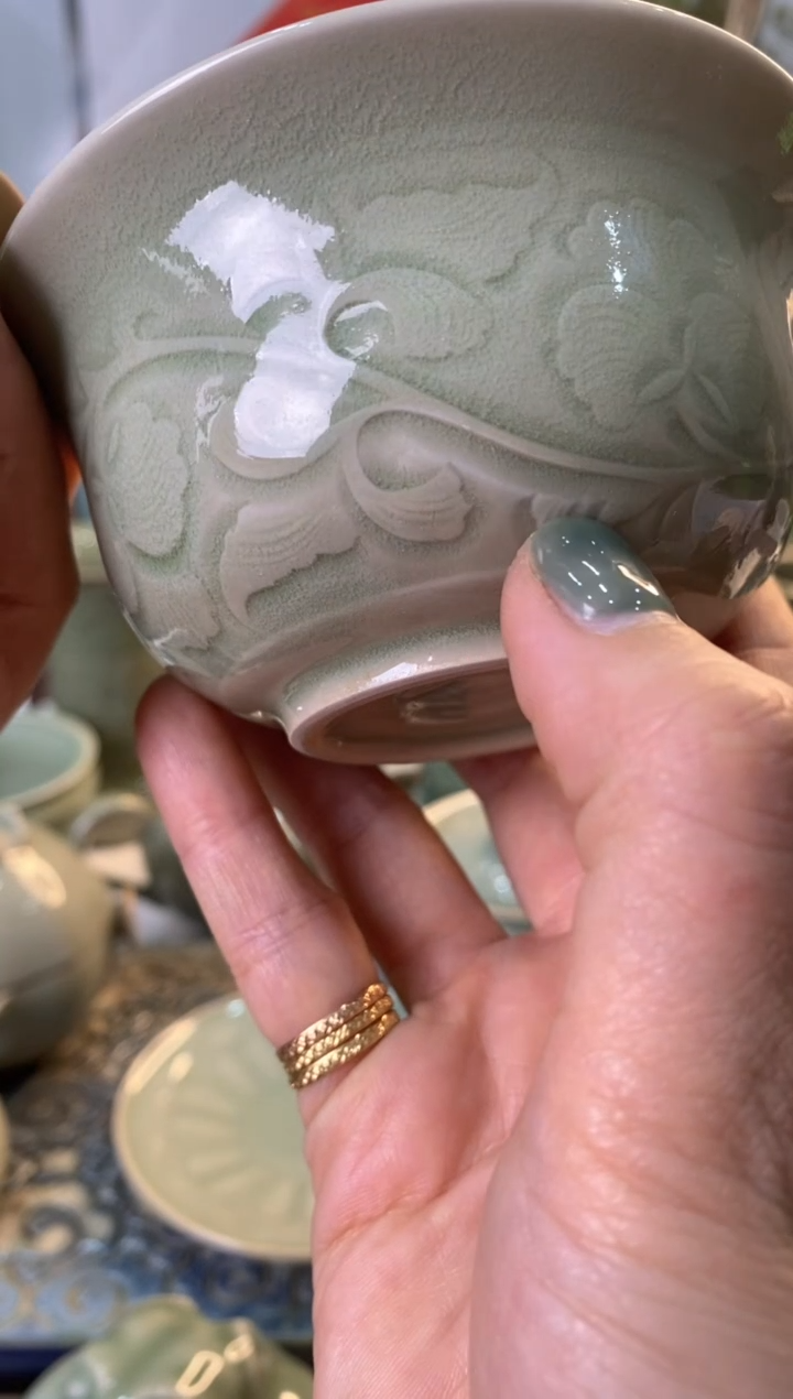 【闪购商品】手工刻花香灰胎茶碗  微瑕一只