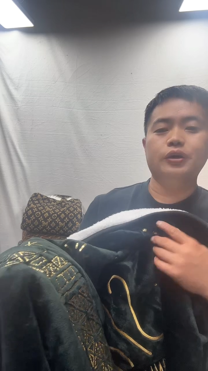 聚酯纤维1.3*1.5铁塔