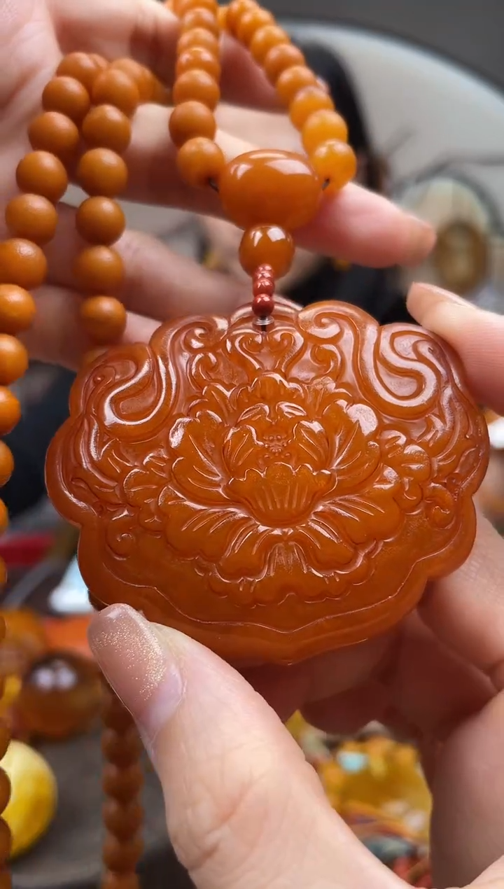 【闪购商品】琥珀裸石未镶嵌首饰 假1赔4 （多样性发货1件（微瑕 