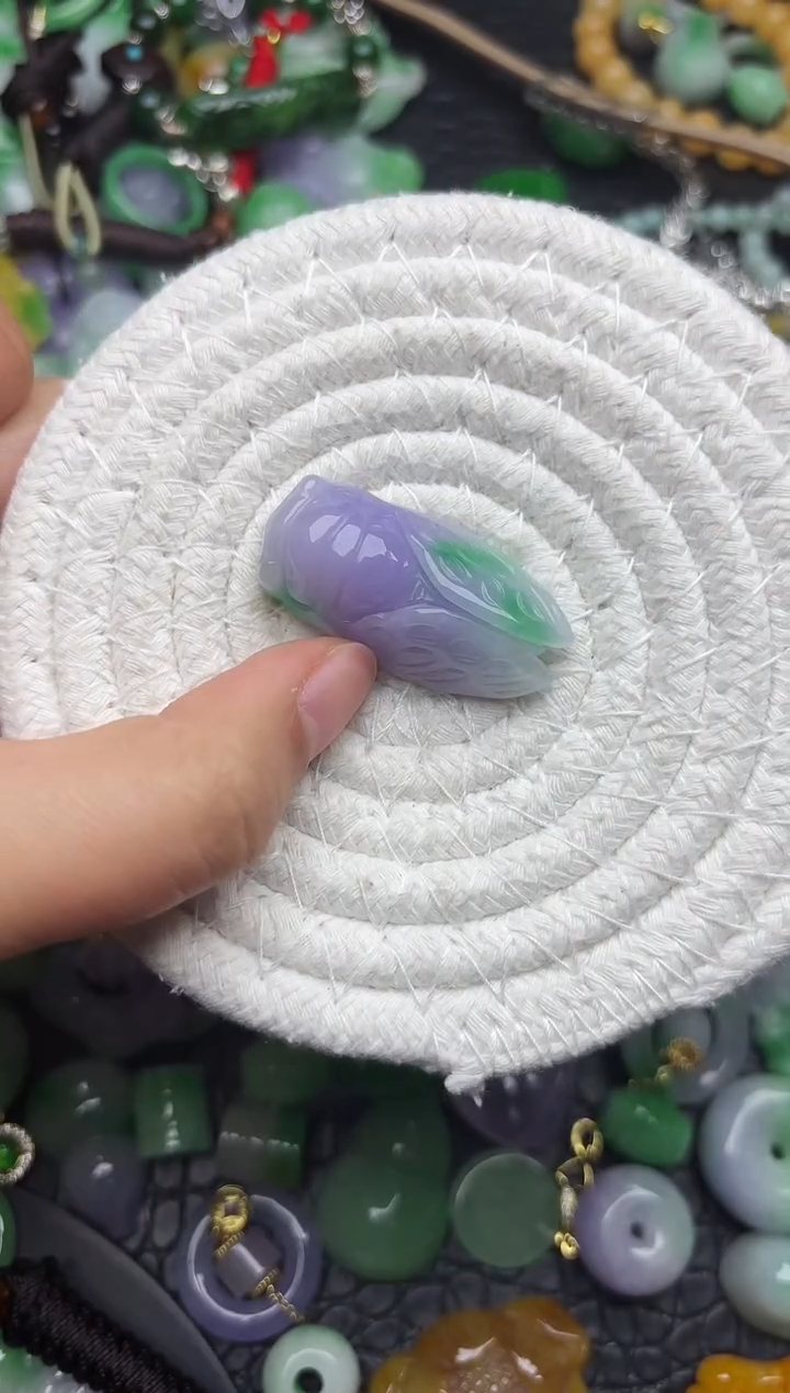 颈饰未镶嵌翡翠缅甸翡翠吊坠