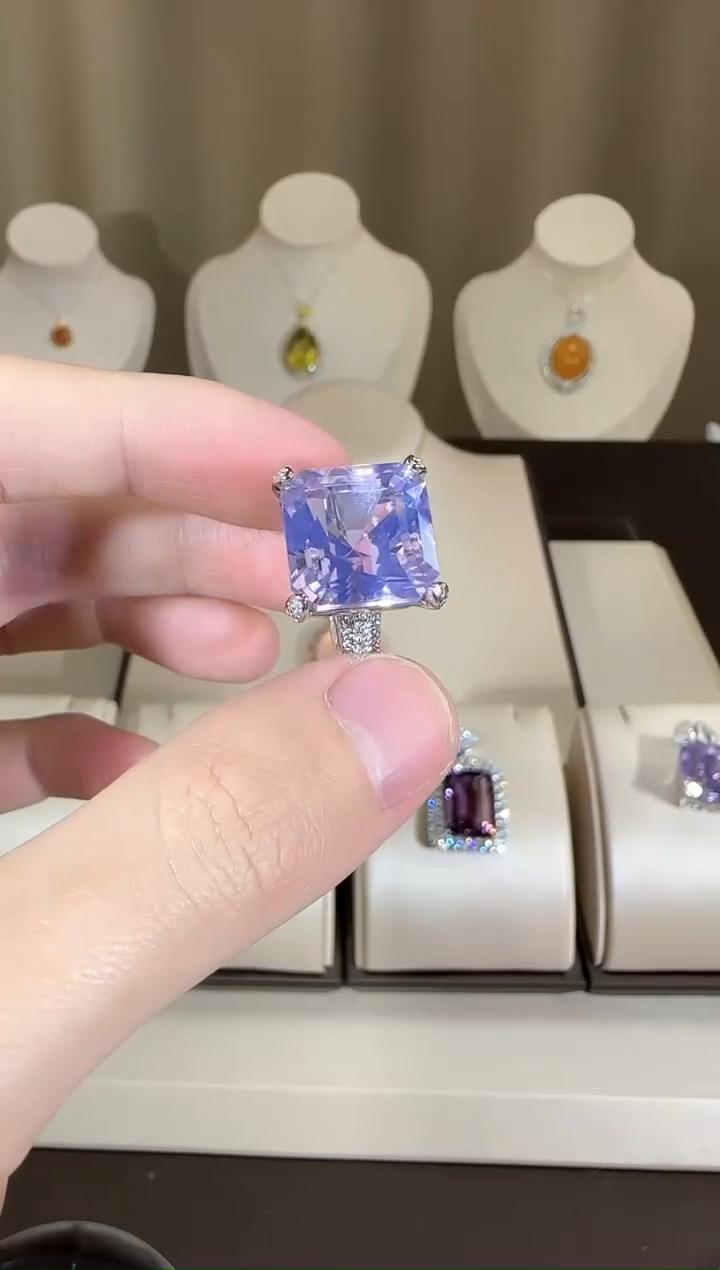 【闪购商品】水晶戒指银S925镶嵌薰衣草14mm