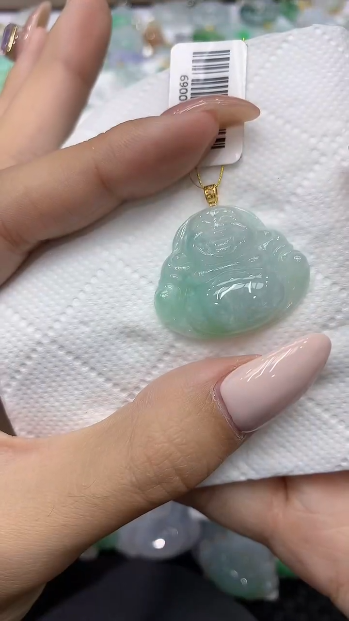 颈饰18K金镶嵌翡翠111111111111