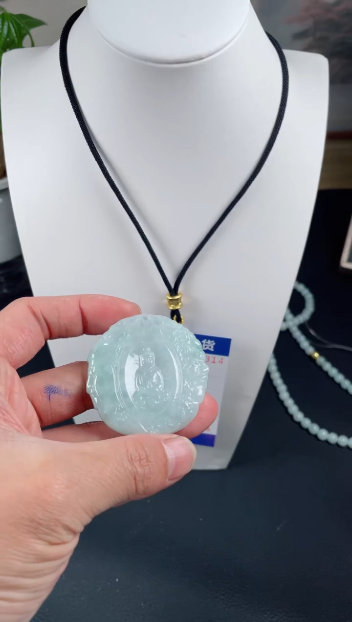 【闪购商品】翡翠颈饰未镶嵌天然翡翠玉石挂件