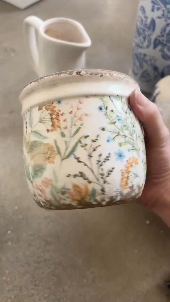 【闪购商品】陶瓷花盆高11.5cm内口10.5cm