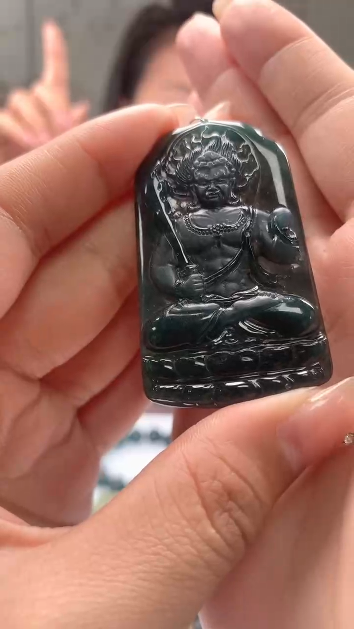 【闪购商品】翡翠未镶嵌颈饰翡翠