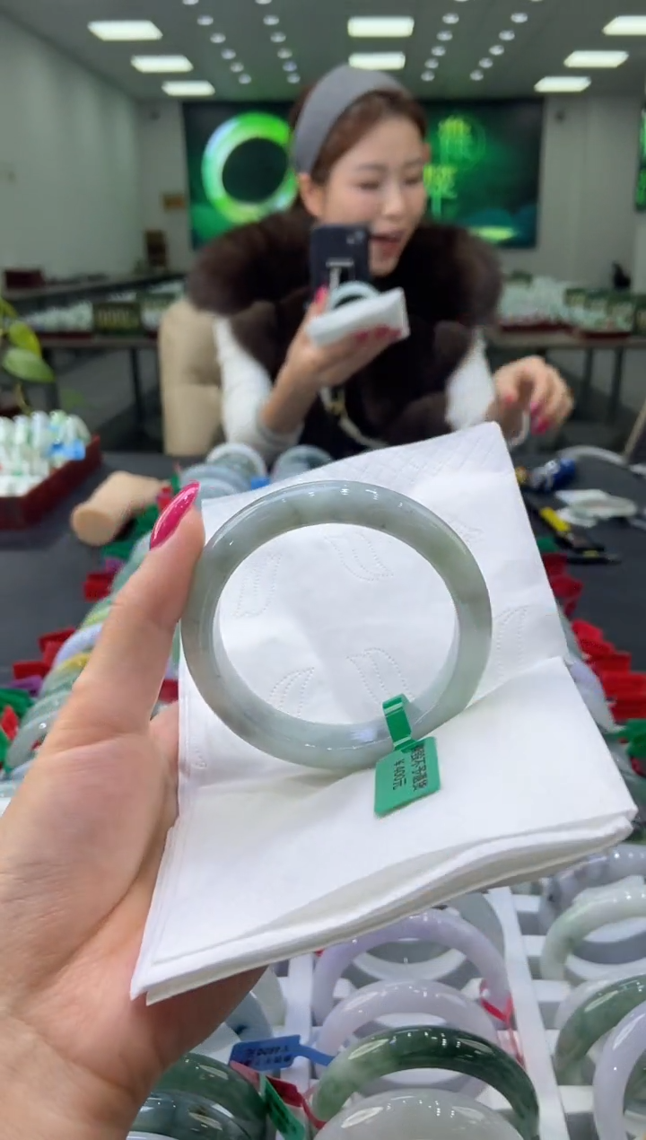 未镶嵌手镯翡翠0058009