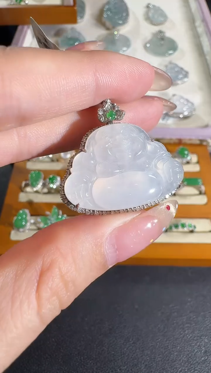 【闪购商品】翡翠吊坠(不含链)18K金镶嵌【源头工厂】钻石镶嵌