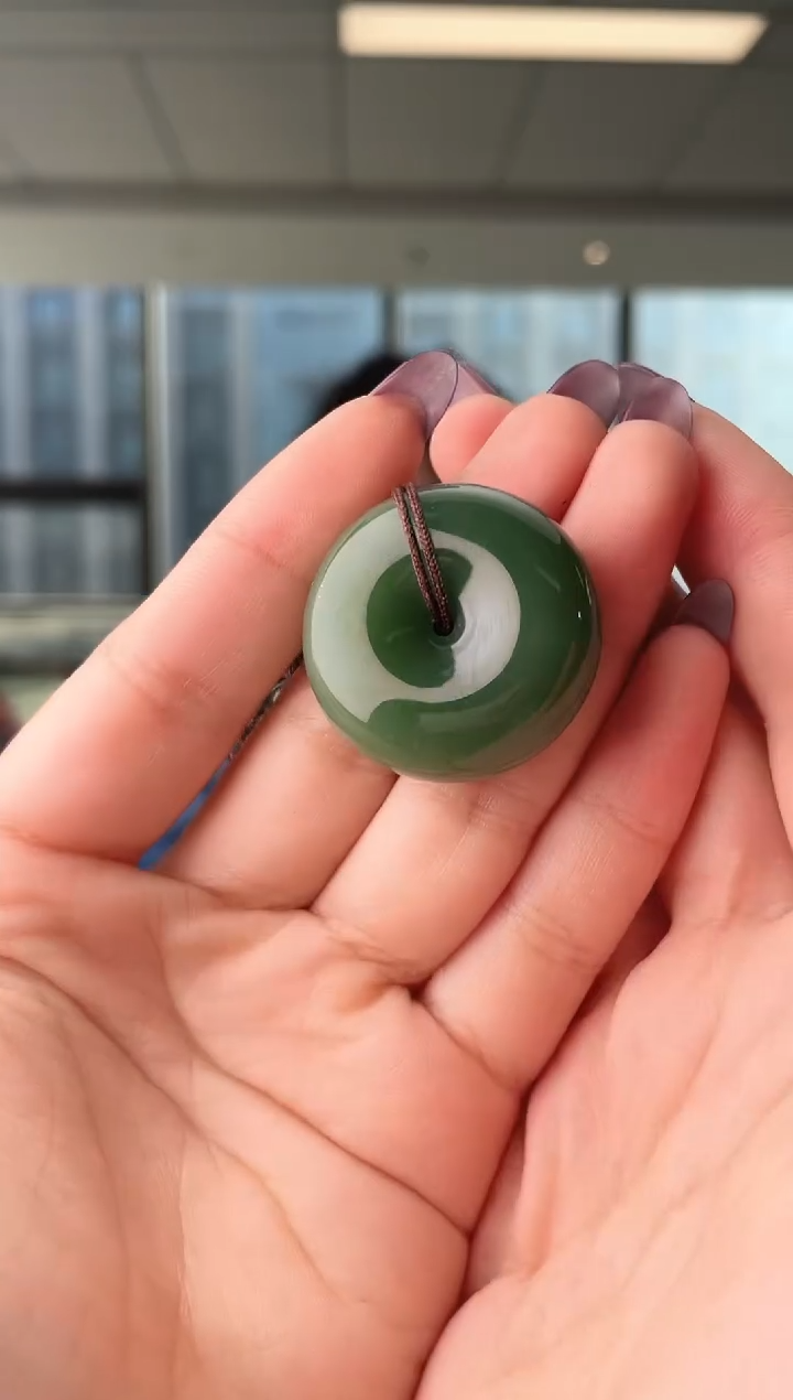 颈饰未镶嵌和田玉扣 无