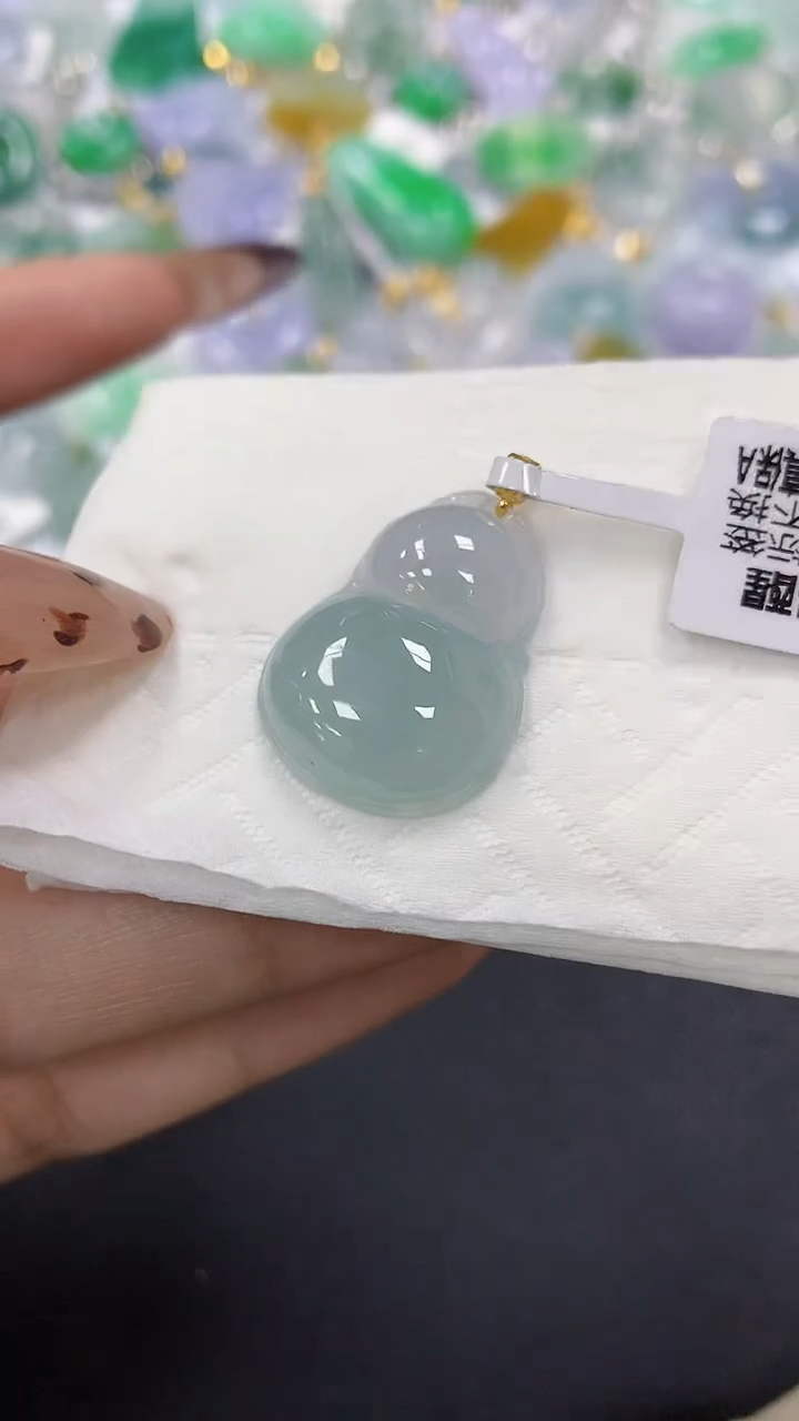 颈饰18K金镶嵌翡翠a货假一赔三支持复检百元上9元证书费自理