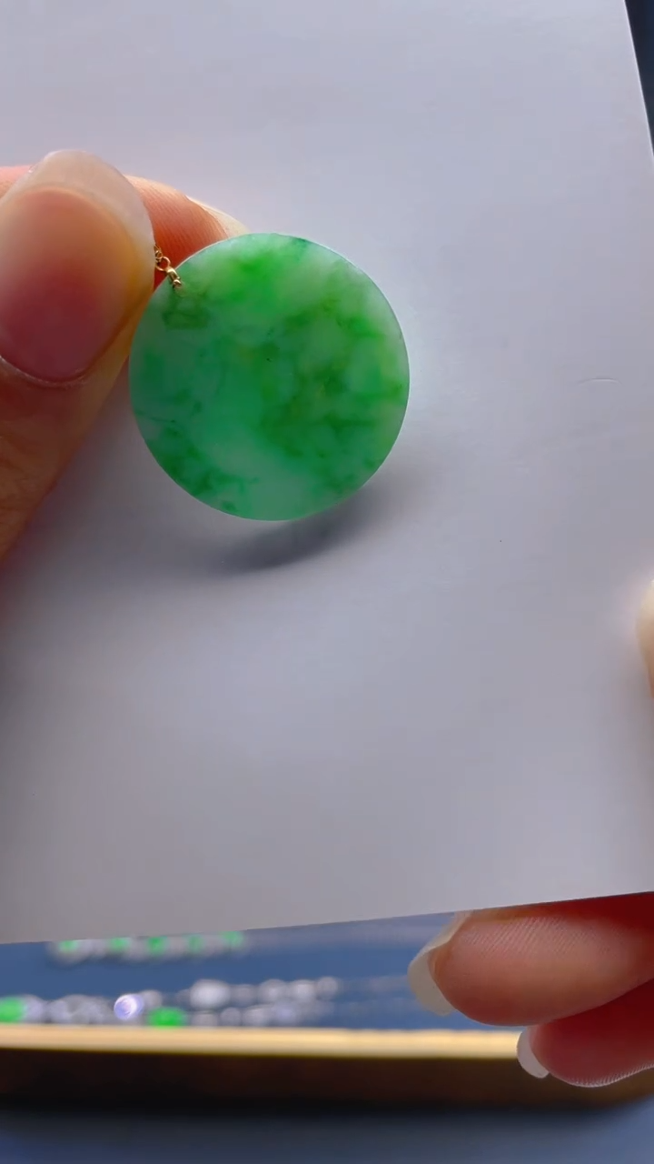 【闪购商品】翡翠颈饰18K金镶嵌天然A货翡翠