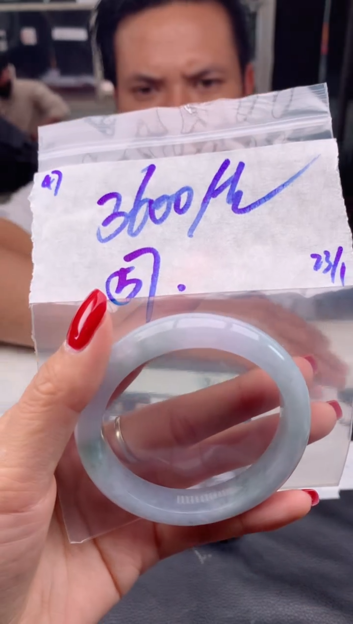 【闪购商品】定制翡翠未镶嵌47毛货需精细抛光手镯多样性拍一发一