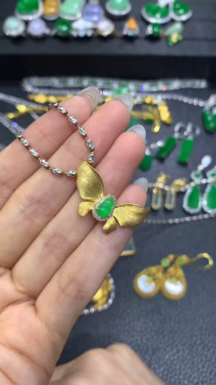 翡翠18K金镶嵌吊坠(不含链)33吊坠不含链