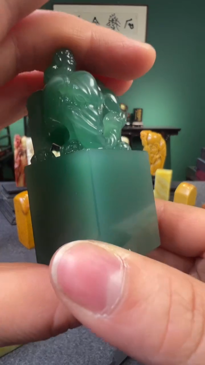 【闪购商品】青田石缅甸雅安新绿童子戏象