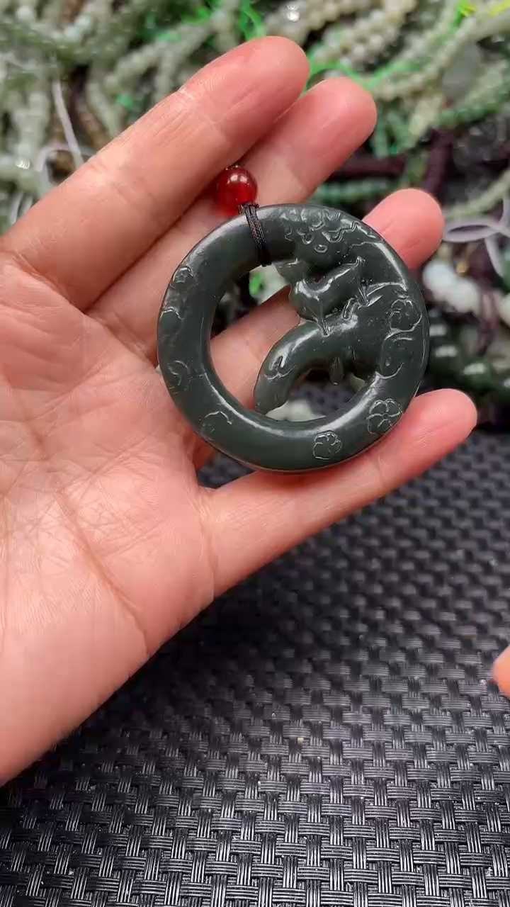 【闪购商品】和田玉颈饰未镶嵌1