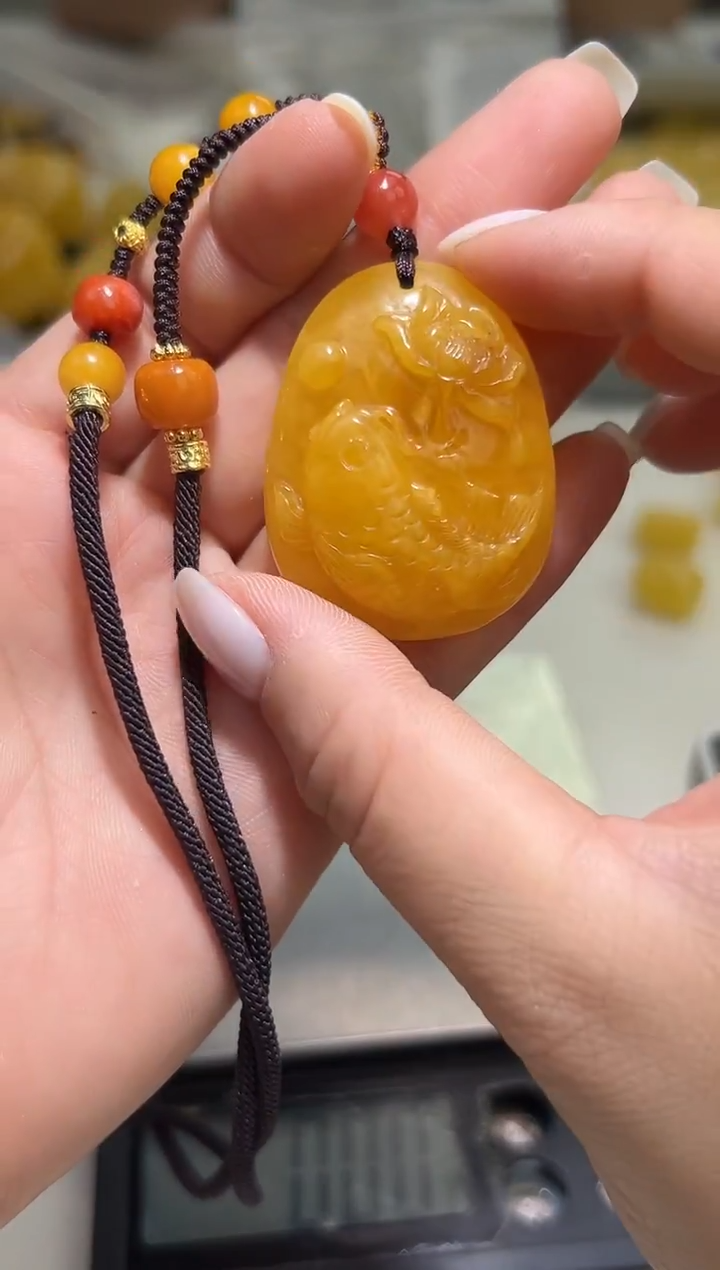 裸石琥珀未镶嵌琥珀蜜蜡吊坠