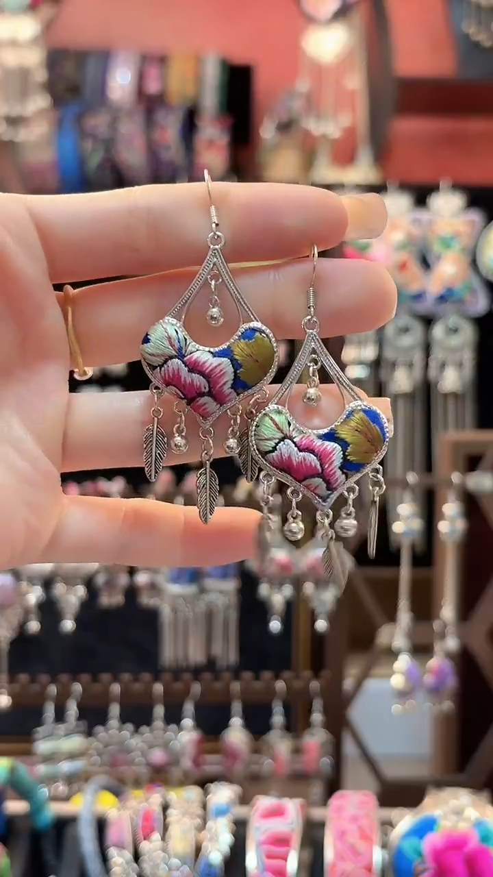 织绣 云织谣民族风精美饰品   234