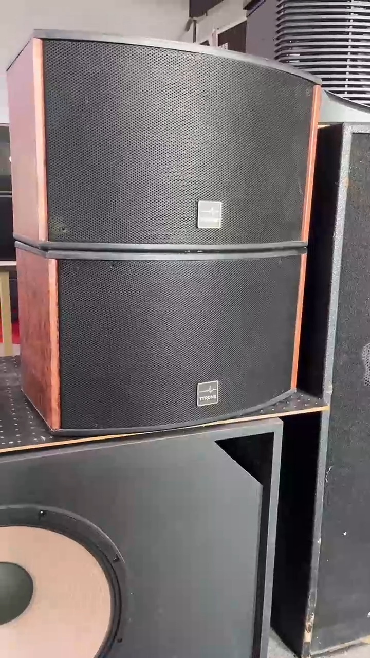 不包邮 10寸卡包音响  KTV音箱一对   运费到付